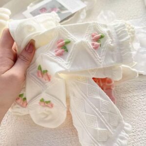 Lace Ruffle Ankle Socks