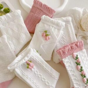 Lace Ruffle Ankle Socks